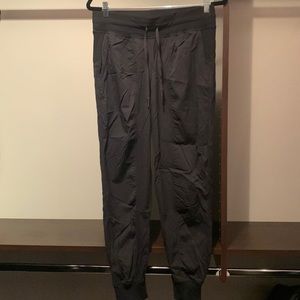 Lulu dance studio jogger in black